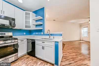 13070 Autumn Woods Way #105, Fairfax, VA 22033 - Photo 1
