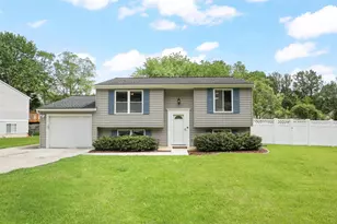 7313 Husky Ln, Springfield, VA 22151 - Photo 1
