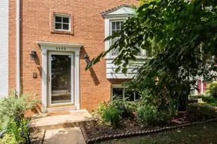 2426 Falls Pl Ct, Falls Church, VA 22043 - Photo 1