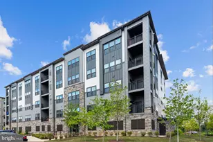 12850 Mosaic Pk Wy, Herndon, VA 20171 - Photo 1