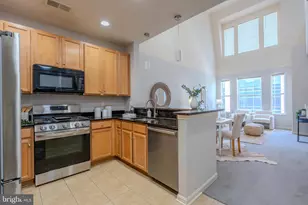 2665 Prosperity Ave, Fairfax, VA 22031 - Photo 1