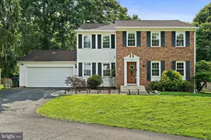 9220 Burnetta Dr, Annandale, VA 22003 - Photo 1