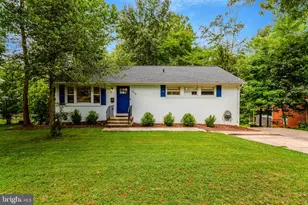 5418 Inverchapel Rd, Springfield, VA 22151 - Photo 1