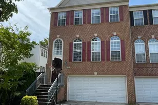 13627 Cedar Run Ln, Herndon, VA 20171 - Photo 1