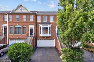 9968 Cyrandall Dr, Oakton, VA 22124 - Photo 1