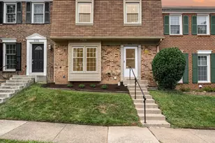 6916 Lafayette Park Dr, Annandale, VA 22003 - Photo 1