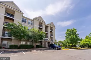 5123 Travis Edward Way, Centreville, VA 20120 - Photo 1