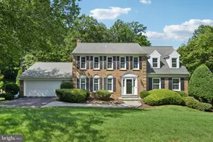 10182 Hillington Ct, Vienna, VA 22182 - Photo 1