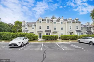 6084 Netherton St, Centreville, VA 20120 - Photo 1