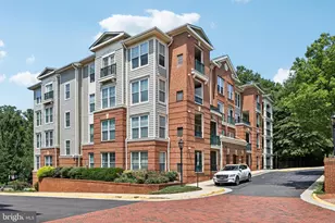 2907 Saintsbury Plaza, Fairfax, VA 22031 - Photo 1