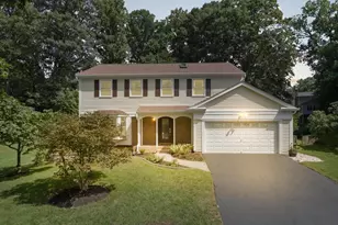 9120 Beachway Ln, Springfield, VA 22153 - Photo 1
