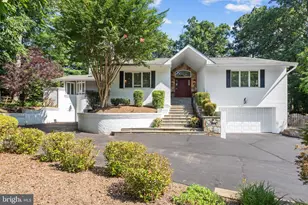 10332 Eclipse Ln, Great Falls, VA 22066 - Photo 1