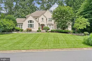 10680 Alliwells Ct, Oakton, VA 22124 - Photo 1