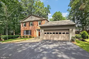 8128 Viola St, Springfield, VA 22152 - Photo 1