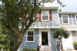 1644 Purple Sage Dr, Reston, VA 20194 - Photo 1