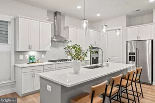 4635 Wood Gln Rd, Fairfax, VA 22032 - Photo 1