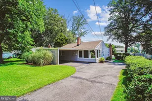 3135 Manor Rd, Falls Church, VA 22042 - Photo 1