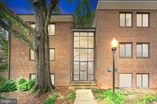 1413 Northgate Square, Reston, VA 20190 - Photo 1