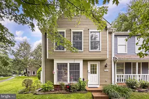 1581 Poplar Grove Dr, Reston, VA 20194 - Photo 1