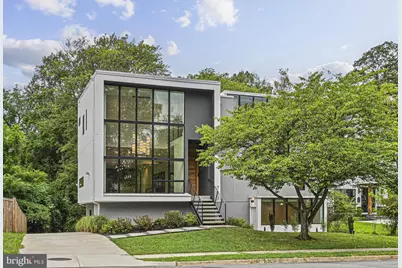 703 Meadow Lane SW, Vienna, VA 22180 - Photo 1