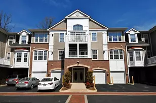 7880 Rolling Woods Ct, Springfield, VA 22152 - Photo 1