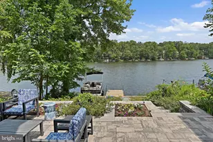 1605 Greenbriar Ct, Reston, VA 20190 - Photo 1