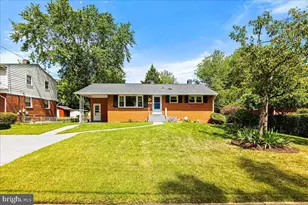 7408 Convair Dr, Alexandria, VA 22306 - Photo 1