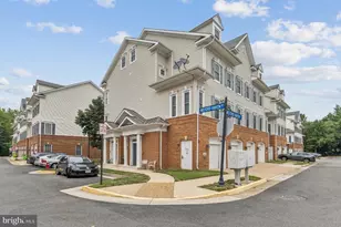 8940 Milford Haven Ct, Lorton, VA 22079 - Photo 1