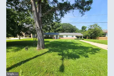 8120 Holland Road, Alexandria, VA 22306 - Photo 1