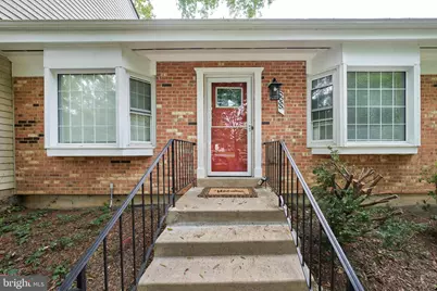 9900 Kingsbridge Drive, Fairfax, VA 22031 - Photo 1