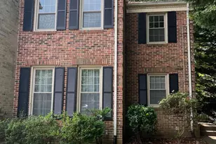 10353 Hampshire Green Ave, Fairfax, VA 22032 - Photo 1