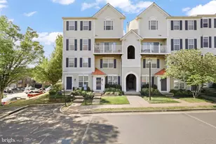 8165 Halley Ct, Lorton, VA 22079 - Photo 1