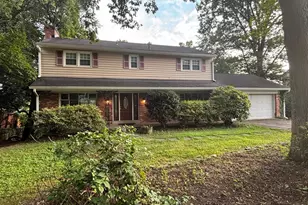 7917 Falstaff Rd, McLean, VA 22102 - Photo 1