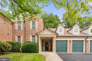 7256 Glen Hollow Ct, Annandale, VA 22003 - Photo 1