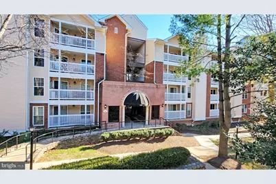 1504 Lincoln Way #118, McLean, VA 22102 - Photo 1