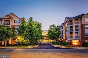 12945 Centre Park Cir, Herndon, VA 20171 - Photo 1