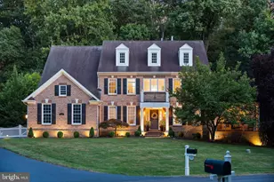 11685 Heinz Ct, Oakton, VA 22124 - Photo 1