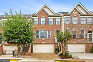 3836 Elmwood Towne Way, Alexandria, VA 22303 - Photo 1