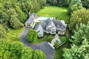 10603 Creamcup Ln, Great Falls, VA 22066 - Photo 1