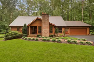 7293 Pepper Ln, Clifton, VA 20124 - Photo 1