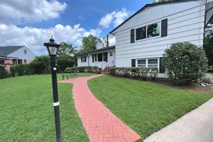 1723 Merryhill Pl, McLean, VA 22101 - Photo 1