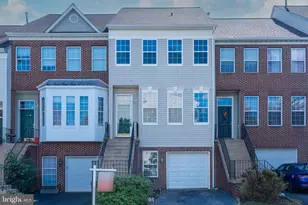 6117 Early Autumn Dr, Centreville, VA 20120 - Photo 1