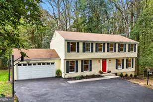 2904 Rock Manor Ct, Herndon, VA 20171 - Photo 1