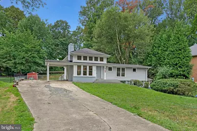 4126 Maple Avenue N, Fairfax, VA 22032 - Photo 1