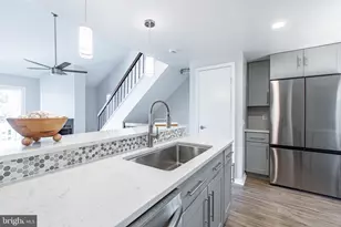 4331 Pembrook Village Dr, Alexandria, VA 22309 - Photo 1