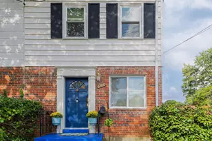 6800 Kenyon Dr, Alexandria, VA 22307 - Photo 1