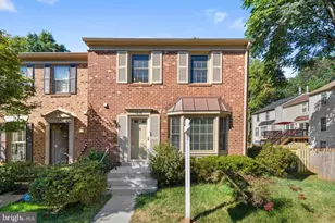 5638 Sutherland Ct, Burke, VA 22015 - Photo 1