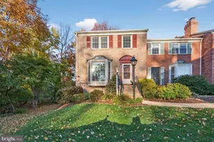 153 E St NE, Vienna, VA 22180 - Photo 1