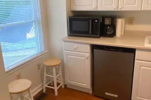 1917-B Windsor Rd, Alexandria, VA 22307 - Photo 1