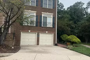 2181 Wolftrap Ct, Vienna, VA 22182 - Photo 1